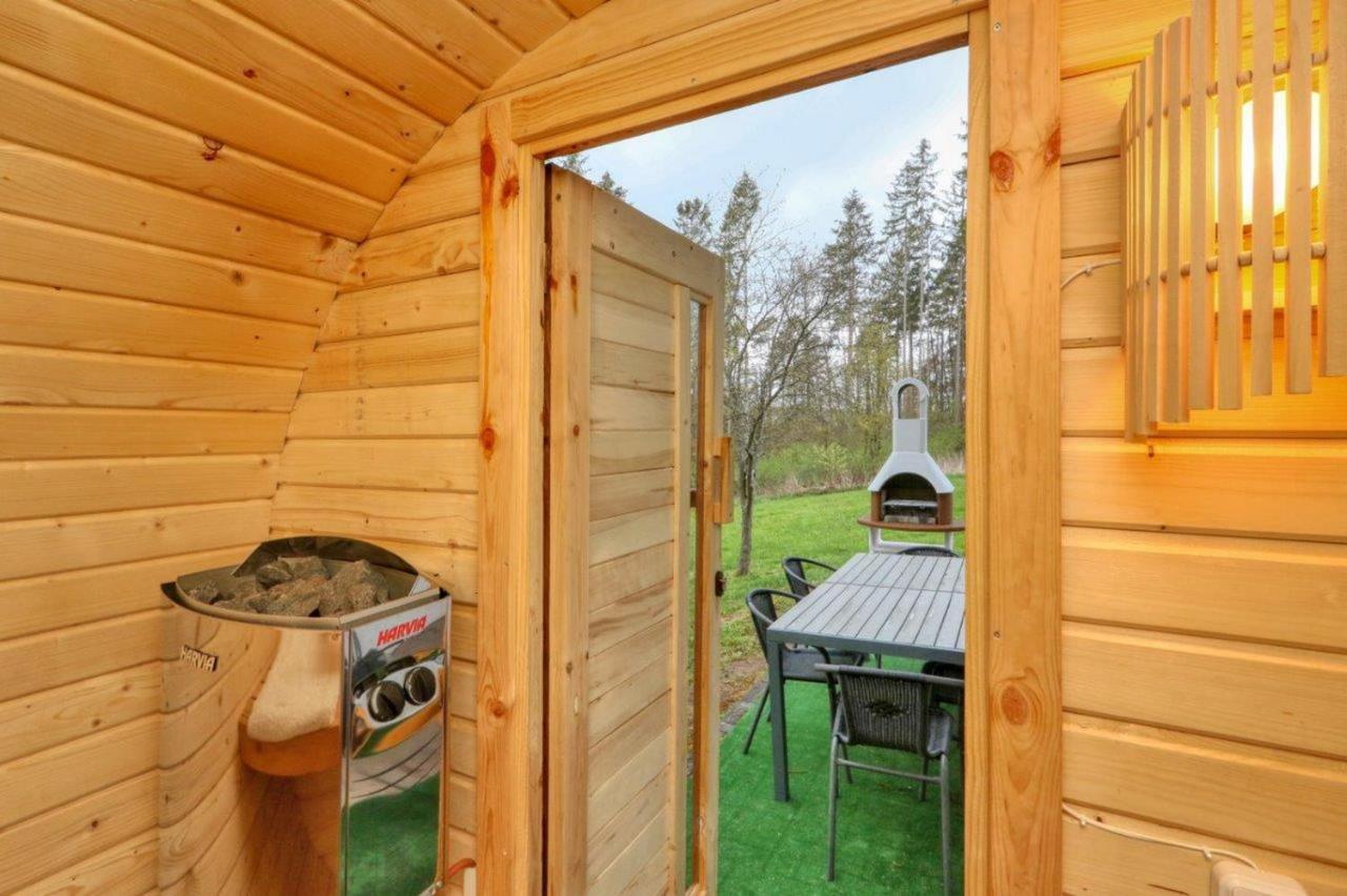 Seepark Kirchheim Ferienhaus Bei Zeta Mit Sauna Eksteriør bilde